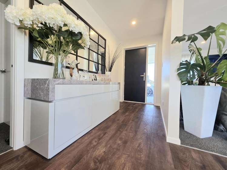 15 Royal Oak Crescent_1