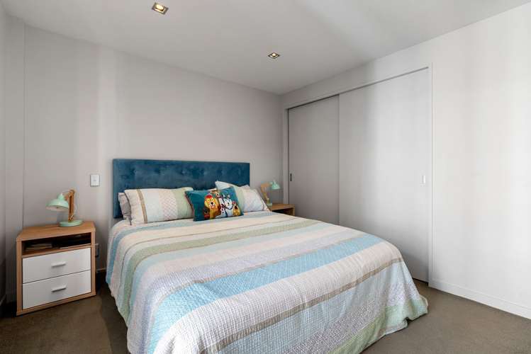 6D/82 Cable Street Te Aro_15