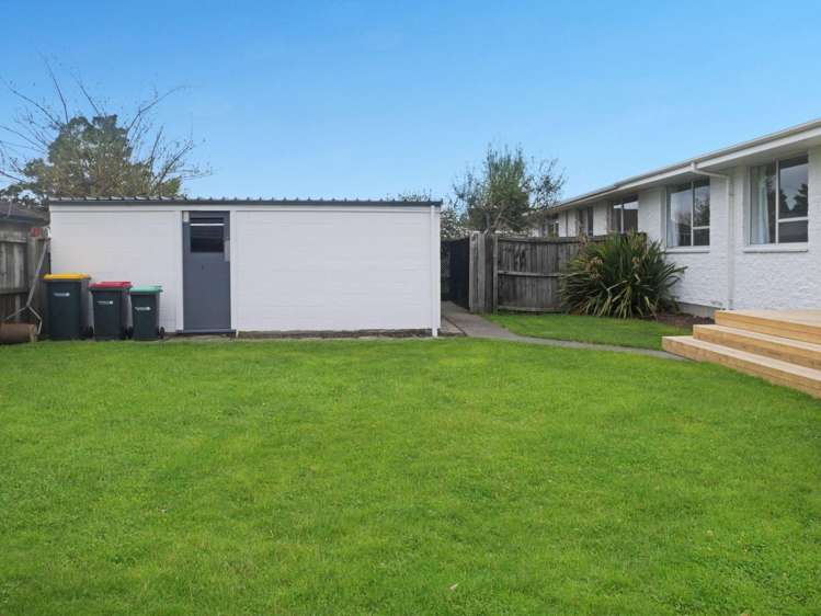 2/18 Bonar Pl Woolston_18