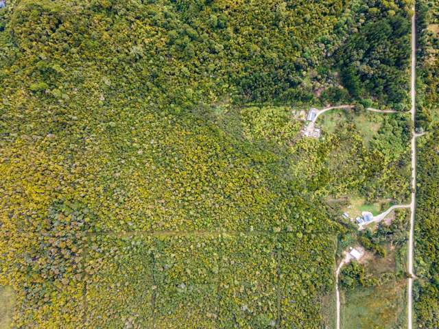 102 & 104 South Terrace Karamea_4