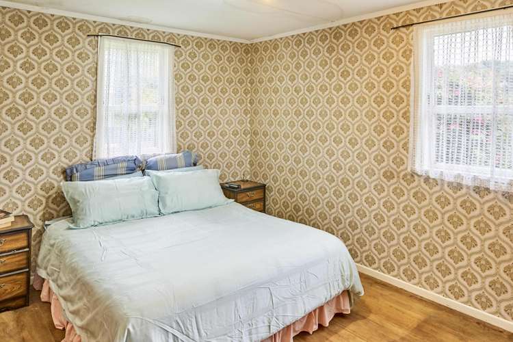 6 Marne Grove Waitangirua_8