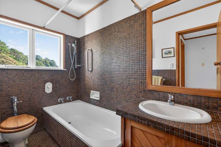 19 Karaka Street Eastbourne_16