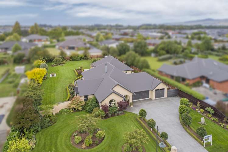 14 Stables Drive Lincoln_25