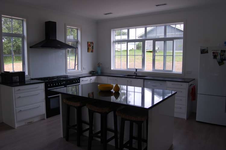 311 Annandale Road Taupaki_3