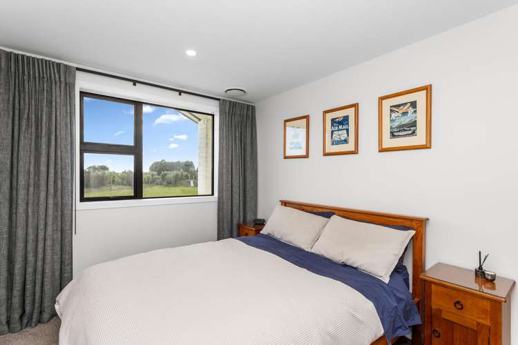 29 Ochail Way Otatara_23