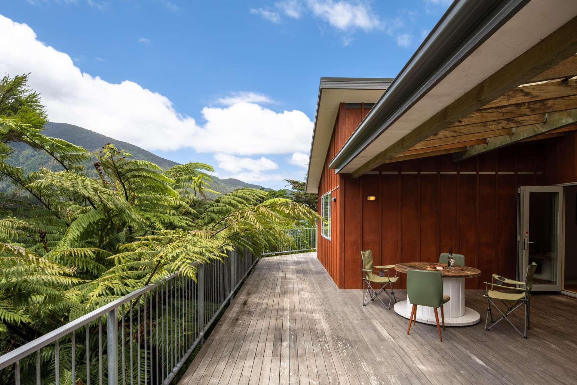 Endeavour Inlet Marlborough Sounds_0