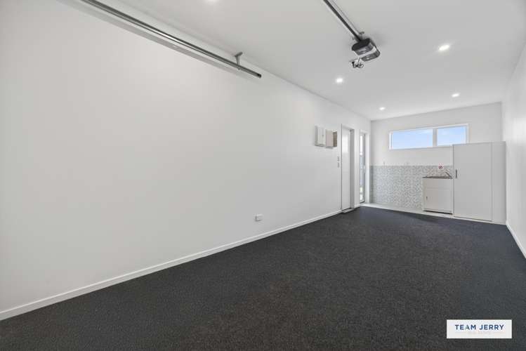 8 Longview Oak Lane Rosehill_16