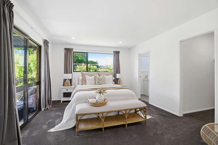 8 Kedleston Drive Avonhead_16