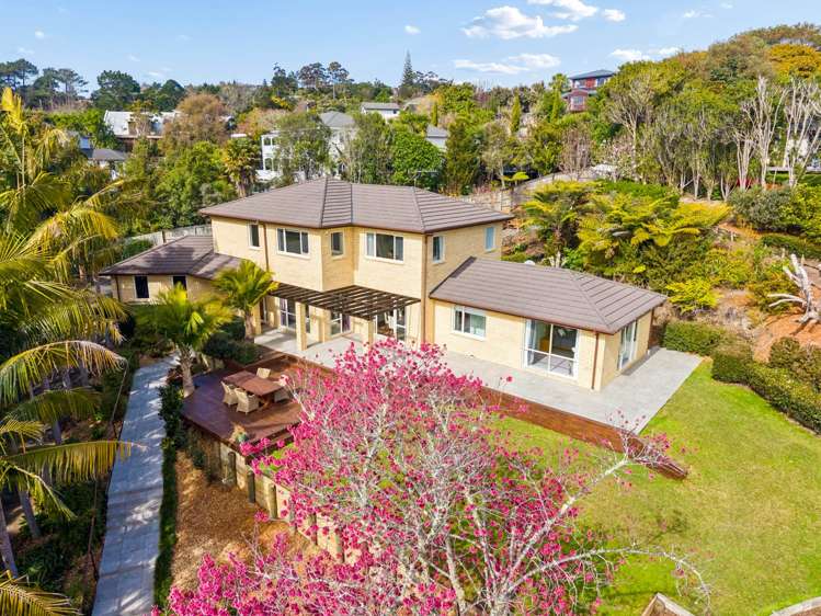 12 Oakford Park Crescent Greenhithe_25