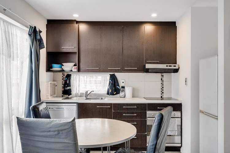 18A Fifth Avenue Enderley_2