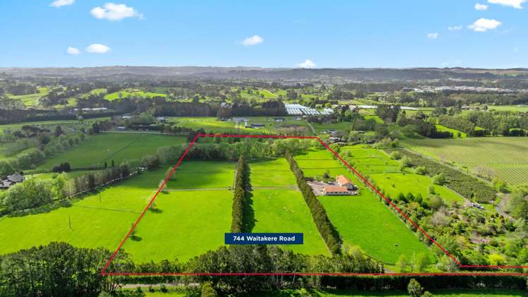 744 Waitakere Road and 42 Dysart Lane Kumeu_3