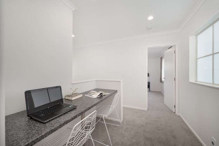 2 Silverwood Drive Flat Bush_11