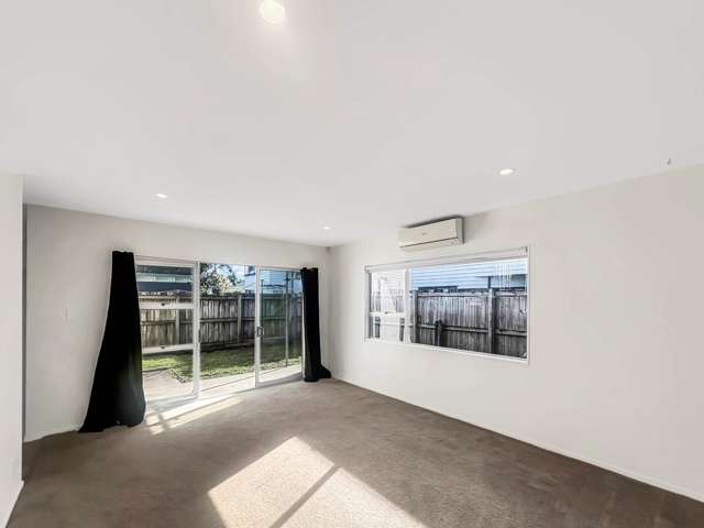 2/32 Canal Road Avondale_1