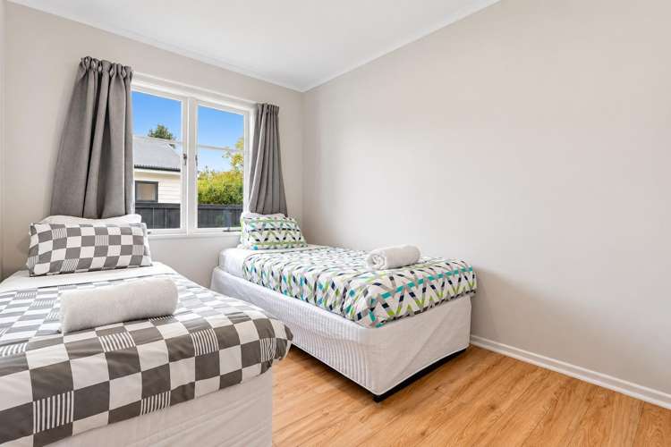 4 Somme Crescent Hillcrest_13