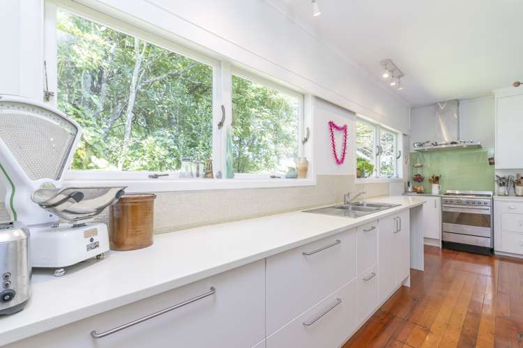 1 Rangiwai Road Titirangi_16