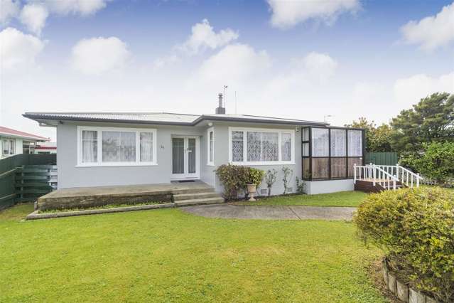 Wonderful Family Home with Spacious Backyard