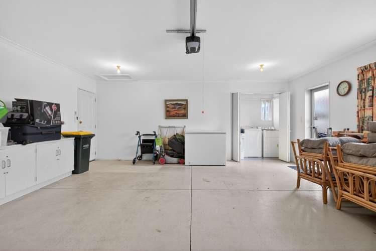 14 Kawatiri Grove Wainuiomata_17