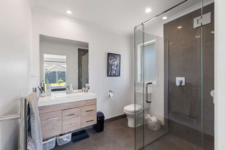 111 Johnstone Drive Fitzherbert_17