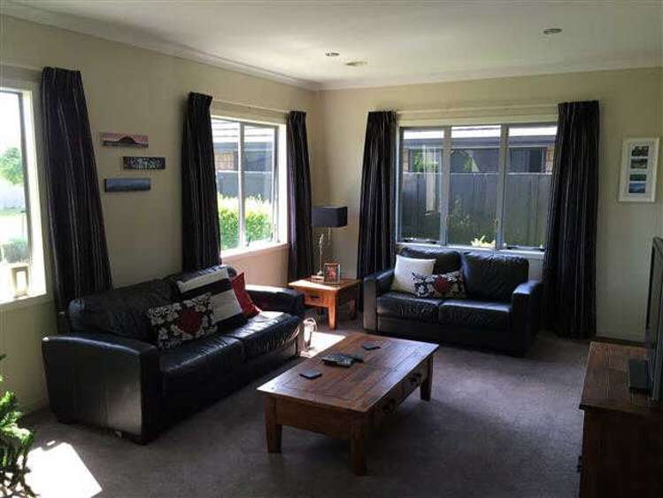 21 Rhys Avenue Huntington_12