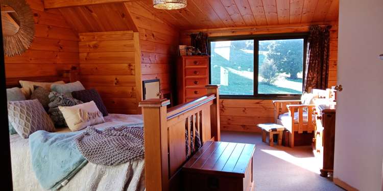 36 Boar Bush Gully Road Featherston_7