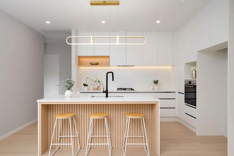 8 Furlough Road Opaheke_6