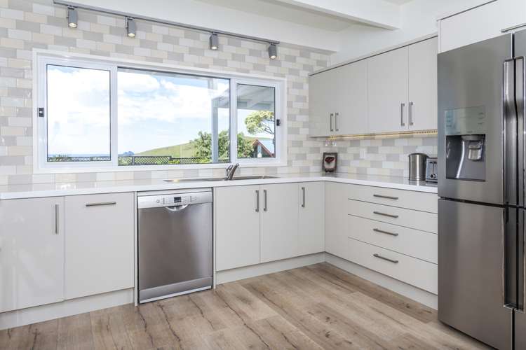 10 Harbour Lights Terrace Whitianga_8