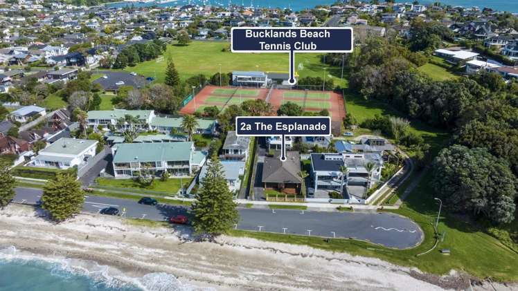 2a The Esplanade Castor Bay_14