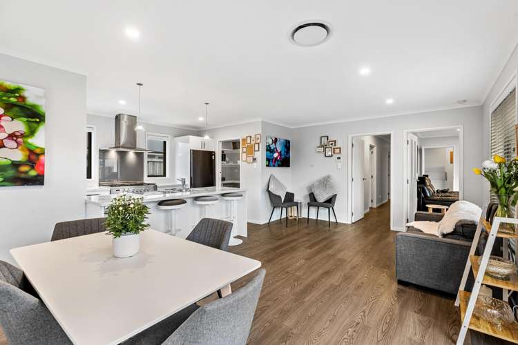 13 Northmoor Boulevard Rolleston_8
