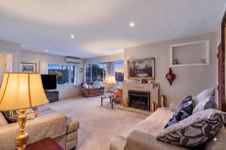 469 Beach Road Murrays Bay_4