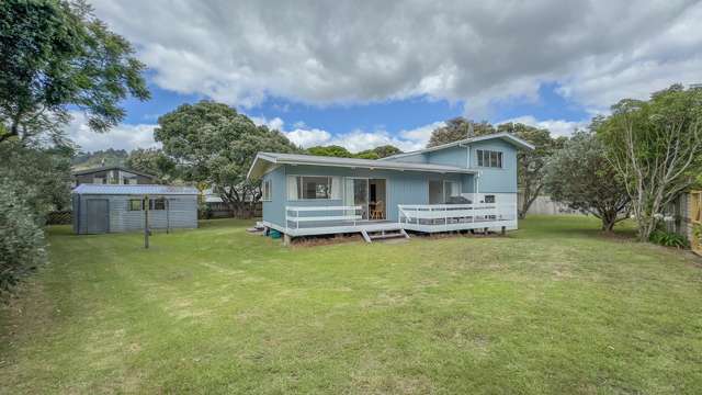 106 Moore Place Whangamata_1