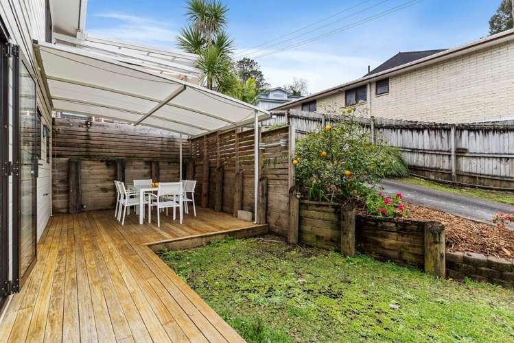 1/690 Beach Road Browns Bay_13