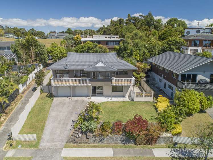 123 Chelsea View Drive Chatswood_23