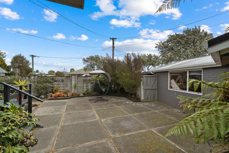 7 Adrian Place Shirley_18