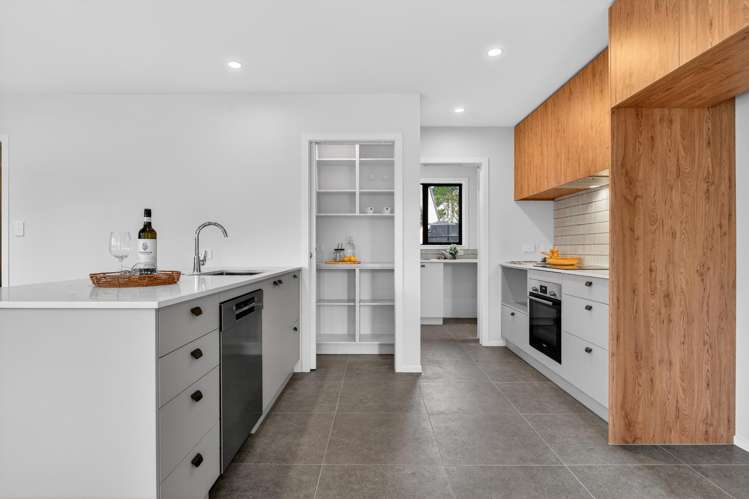 2/14 Marjoriefield Mews_5