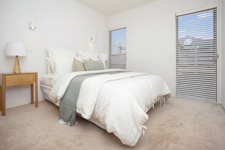 21a Bramley Drive Farm Cove_17