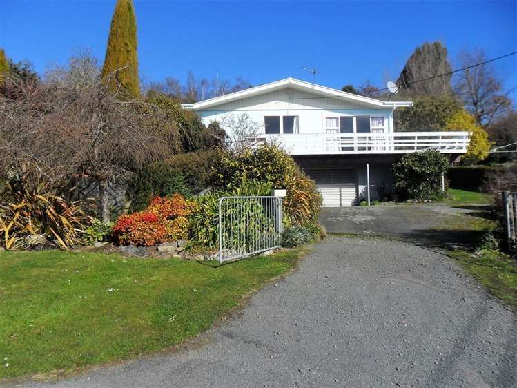 12 Dixon Way Taihape and Surrounds_30