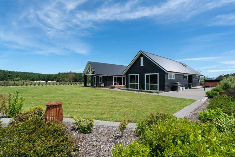 654a Tukairangi Road Kinloch_11