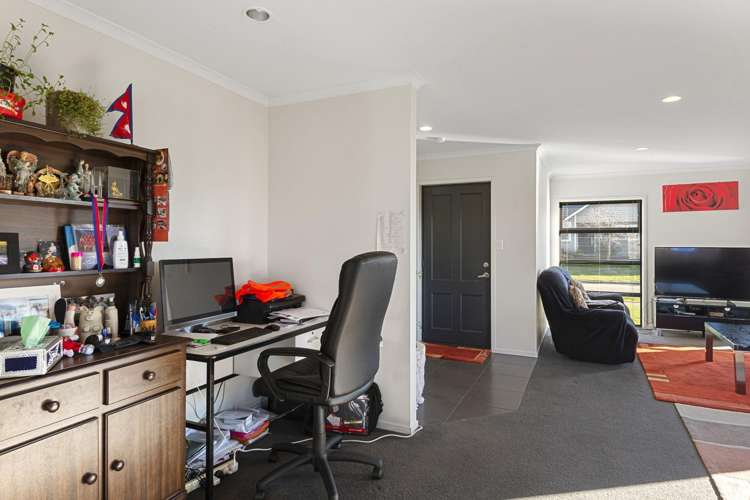 5 Te Waikare Street 1476_3