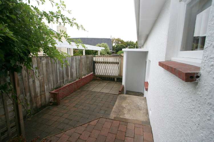 62 Park Street Gladstone_14