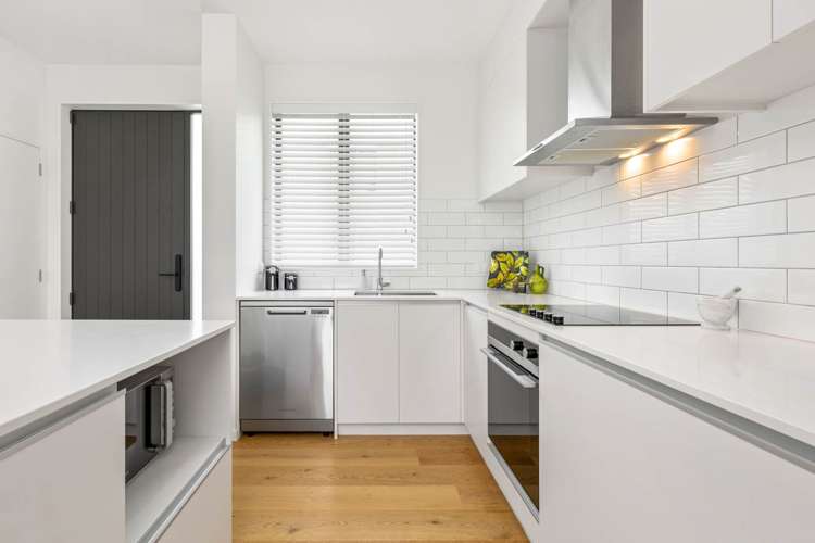 31/7 Stanley Avenue Milford_9