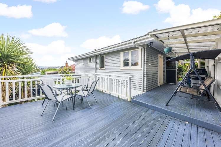 22 Routley Drive Glen Eden_16