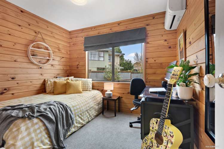 7 Prestwick Place Wattle Downs_14