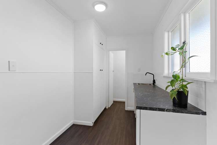 2/107 Halswell Road Hillmorton_8