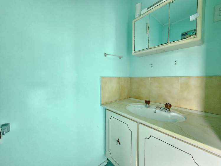 688 Taylorville Road Taylorville_17