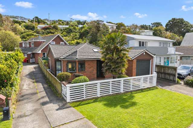 EASY LIVING, EXCELLENT LOCATION