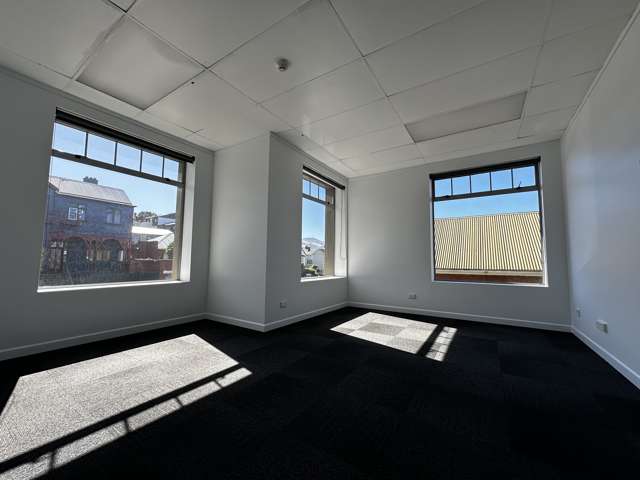 B/30 London Street Dunedin Central_1
