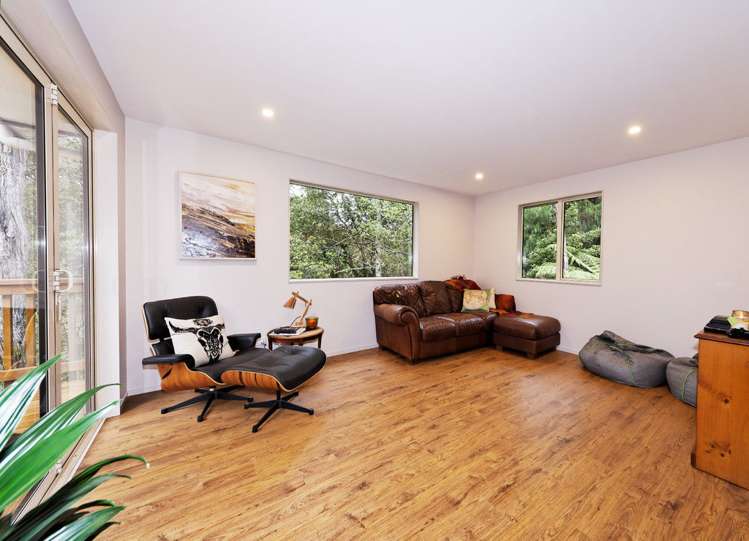 53a Onedin Place Titirangi_6