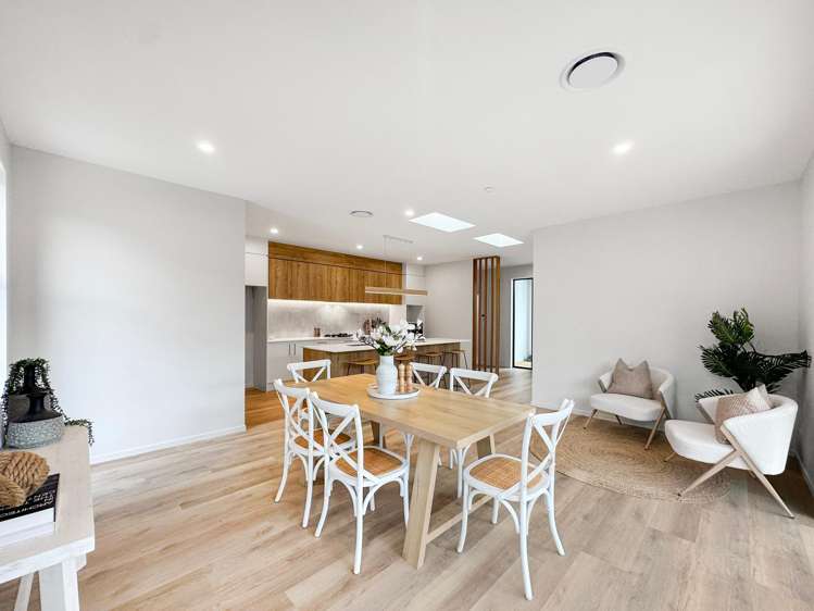 16 Elsie Lange Way Casebrook_8