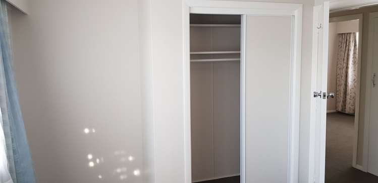 2/11 Leicester Street Stoke_16