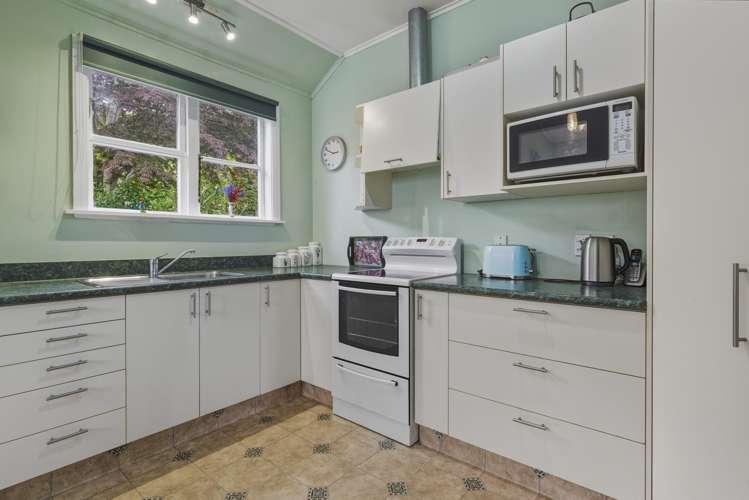 52 Greenhill Avenue Wakari_4